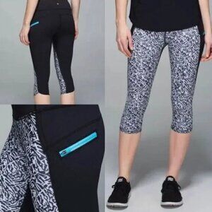 Lululemon Run Top Speed Crop Tight Leggings, Size 6 Black White 17”